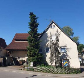 Plot of land in Tübingen Derendingen, demolition property.